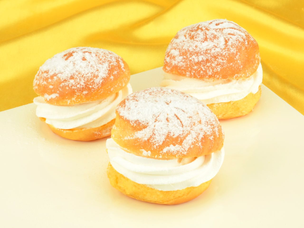 fluffy icing cream 900g