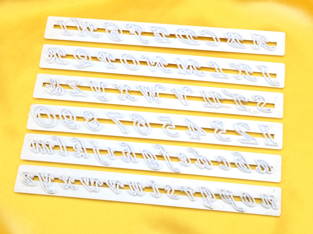 buchstaben ausstecher set kunststoff