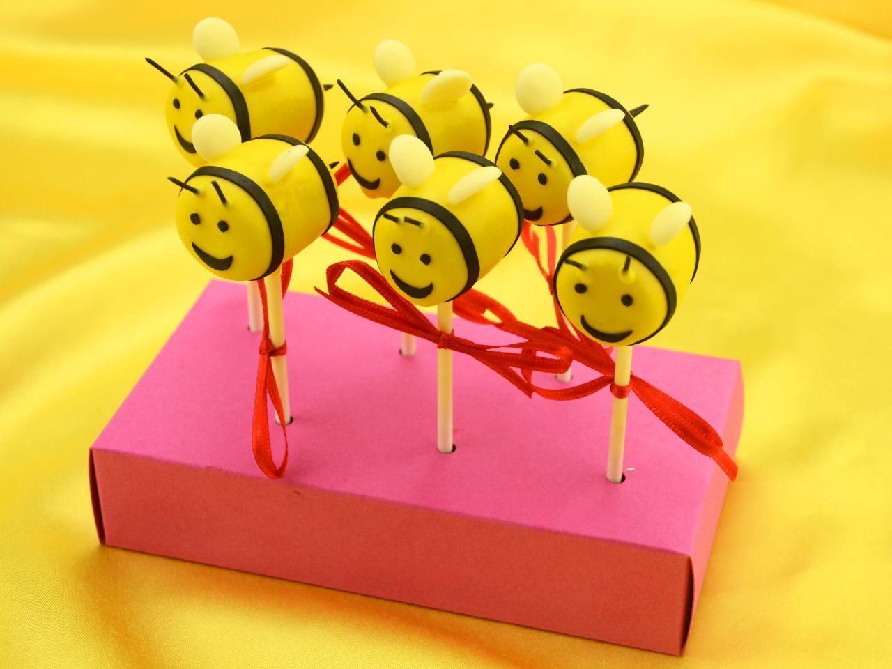 cake pop glaze sun yellow 260g