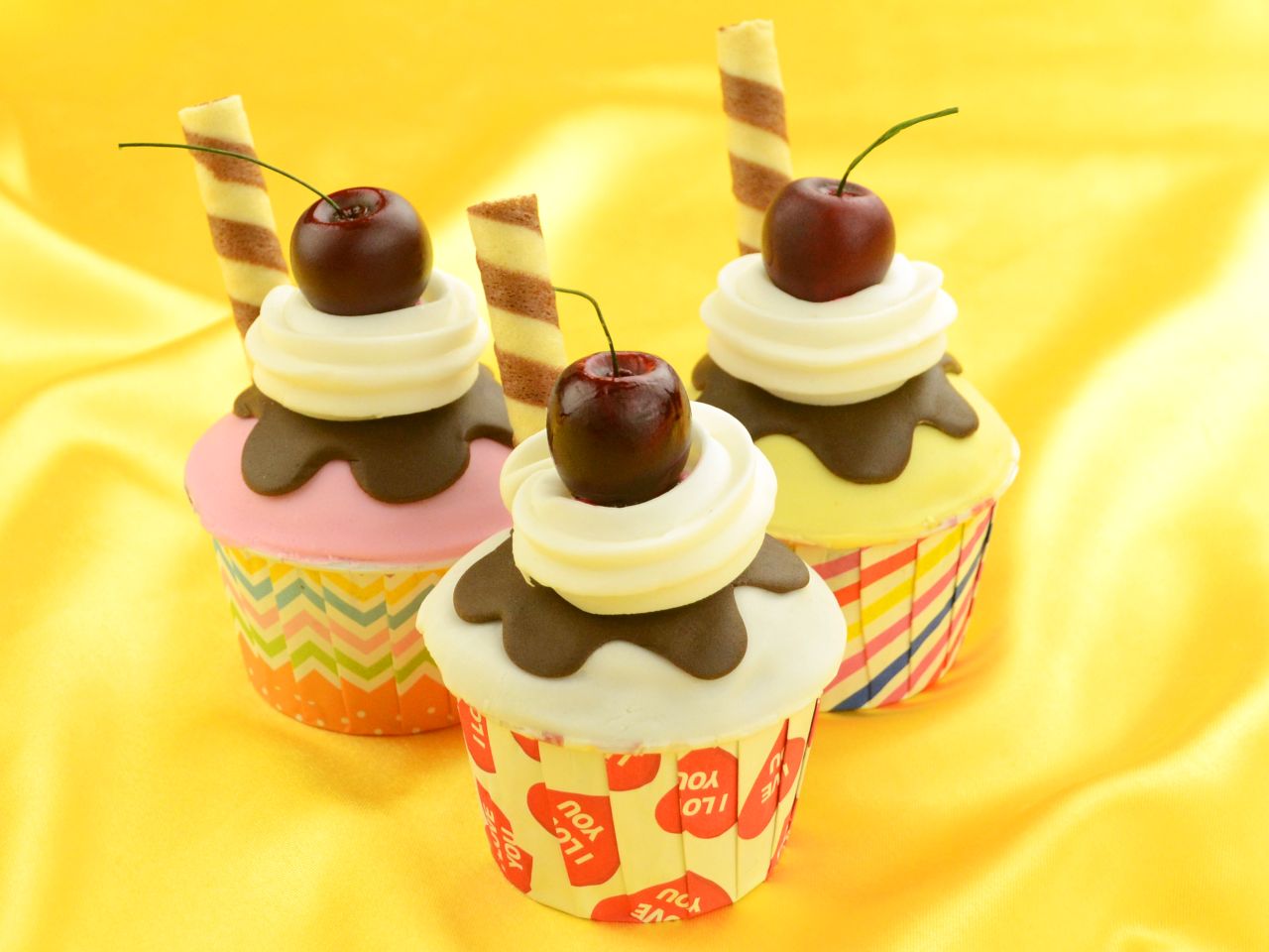 cupcake becher klein arabesque 20 stueck