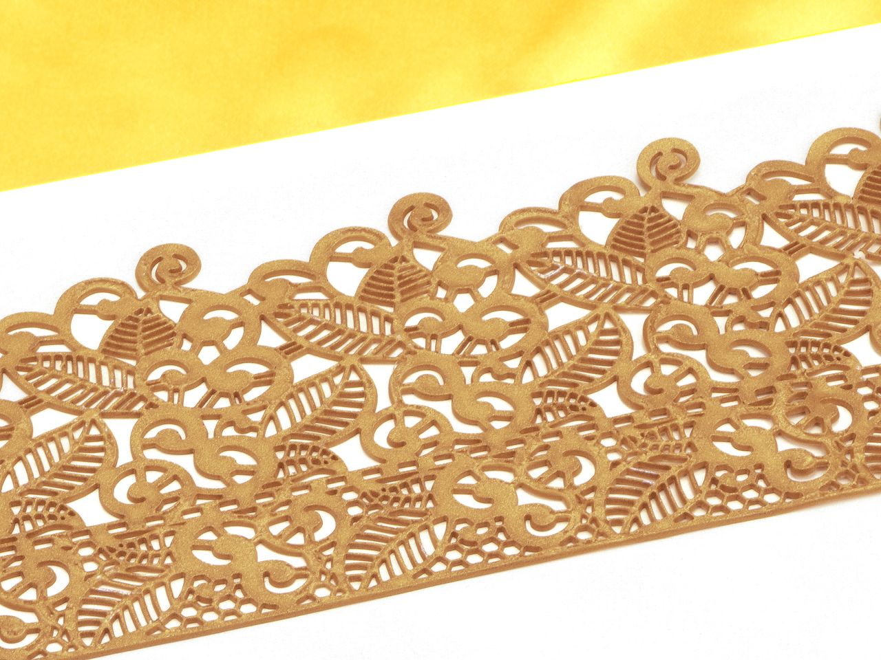 spitzendekor baroc gold