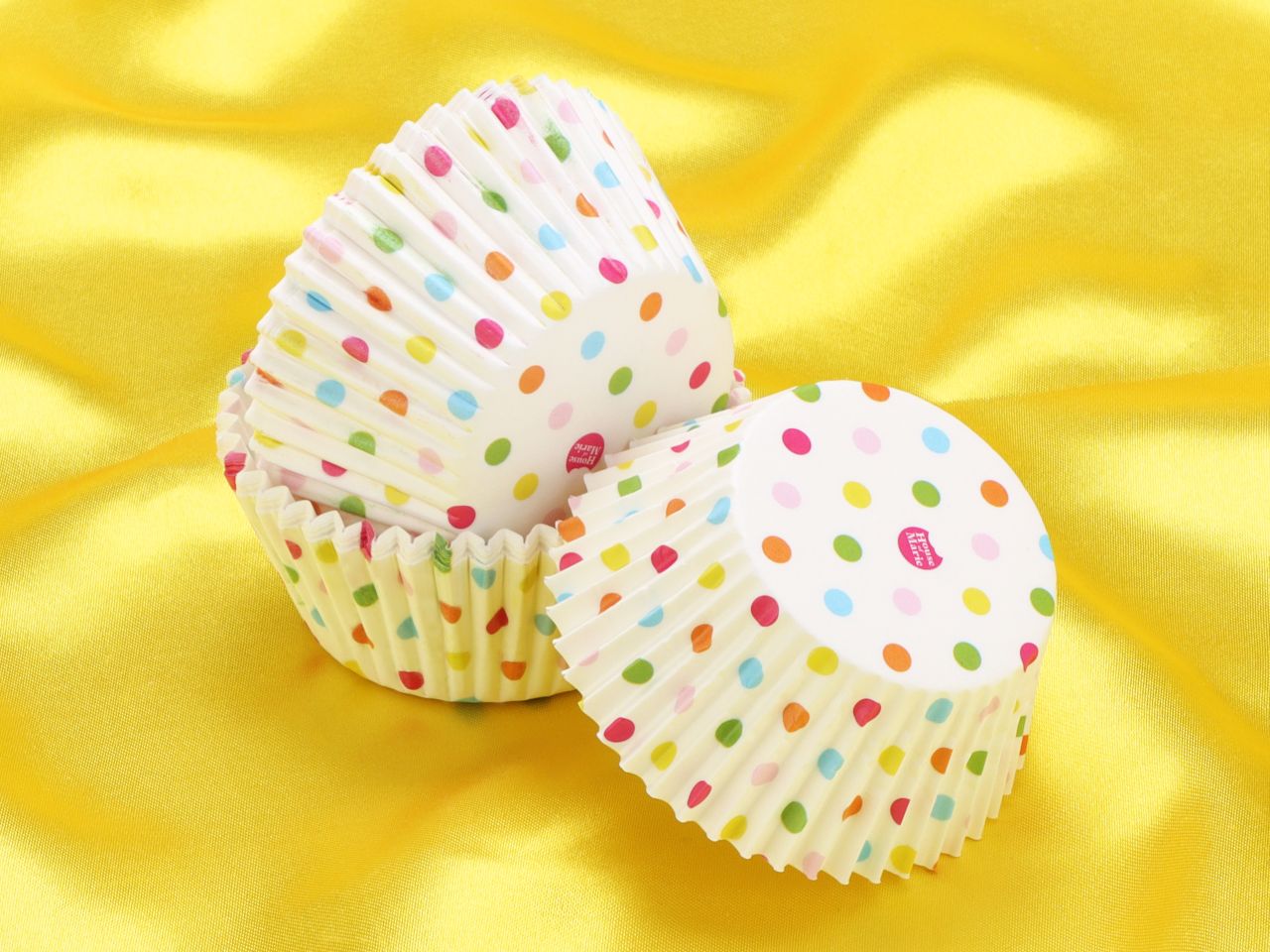muffin cups confetti 48 pieces