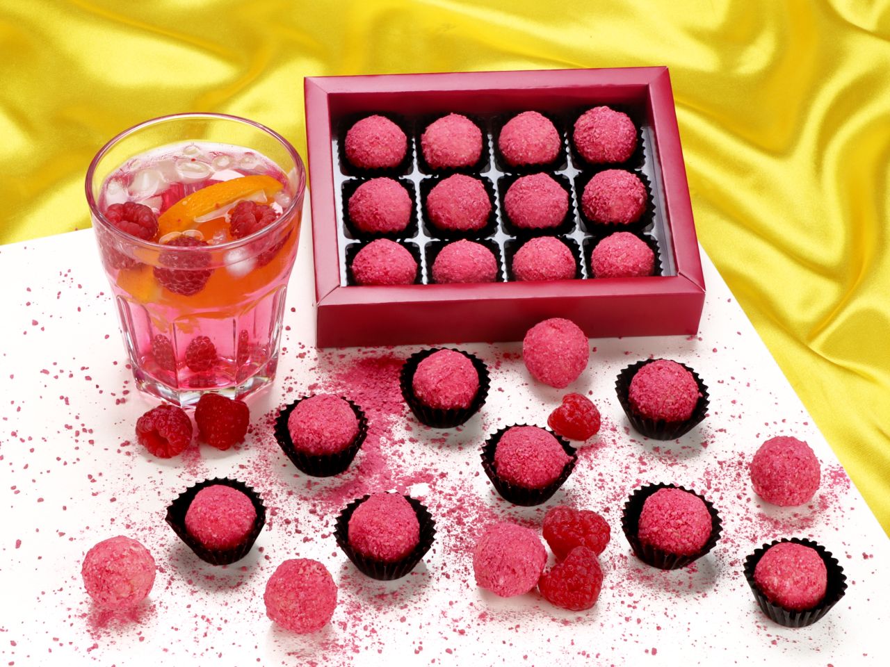 pralinenset himbeer oder lillet pralinen