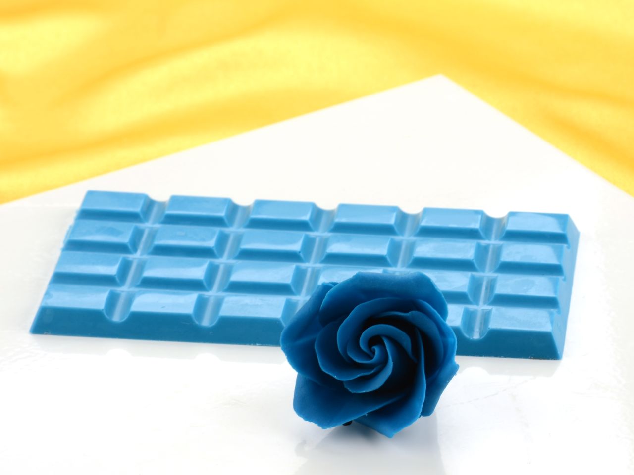 modellier schokolade blau 600g