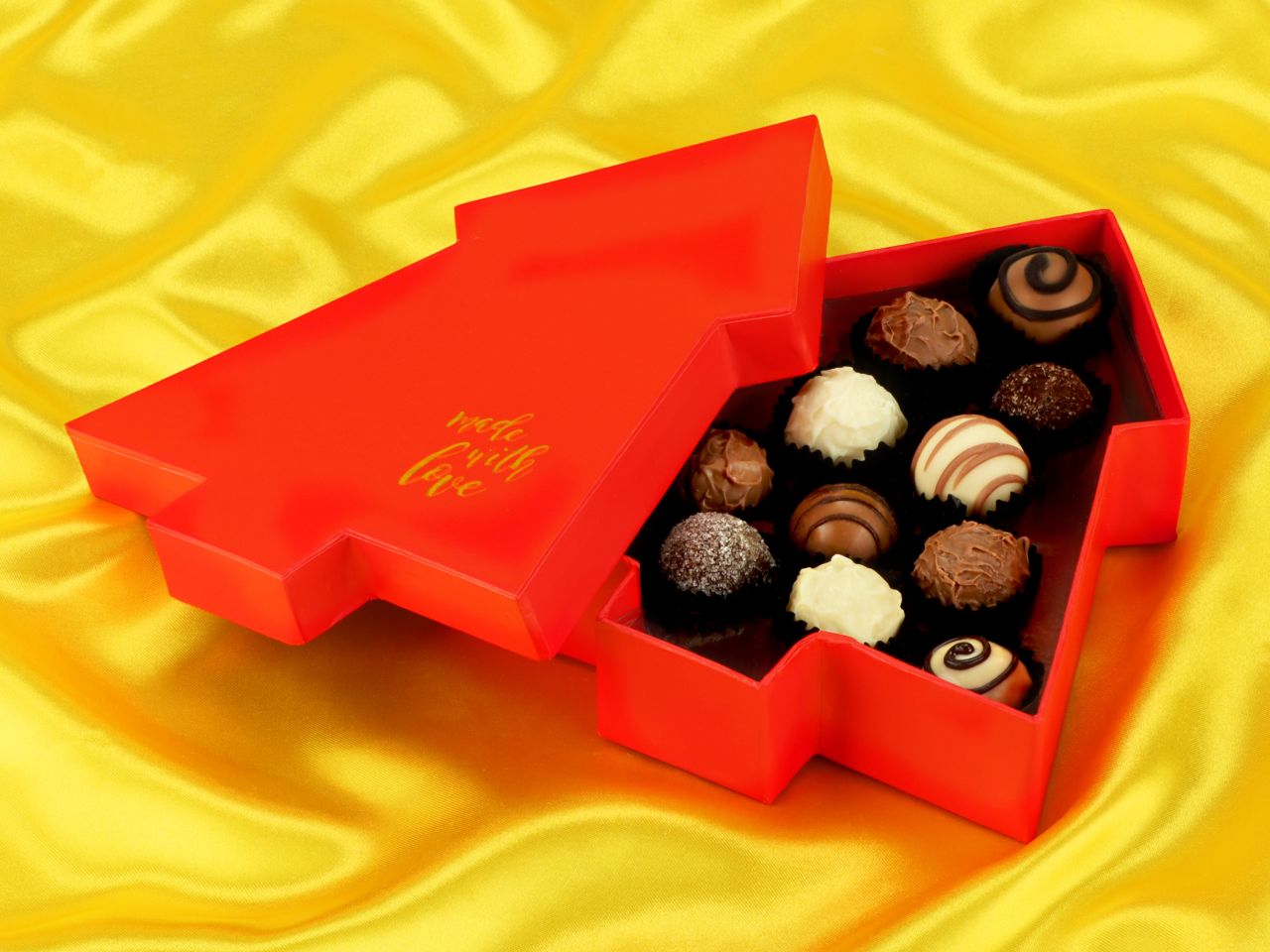 chocolate case ruby tree fuer 12 pralinen