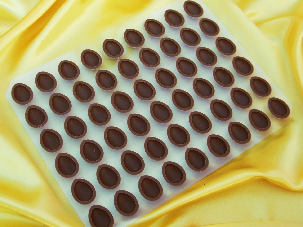 14 sheets walnut shells milk