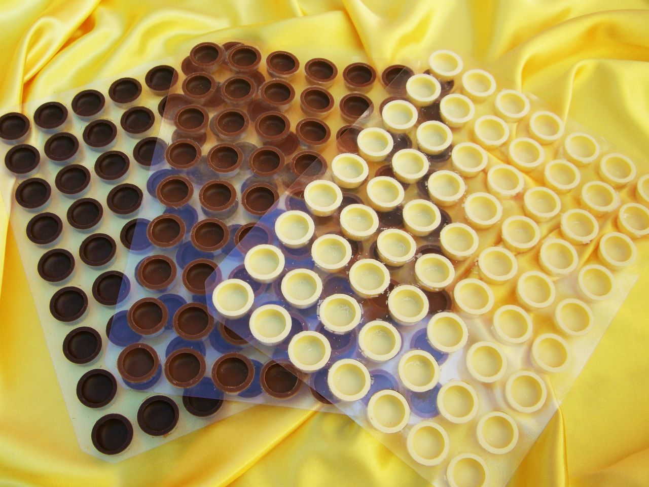 1 sheet circular shells flat milk